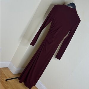 Elegant Burgundy Long Sleeve Dress